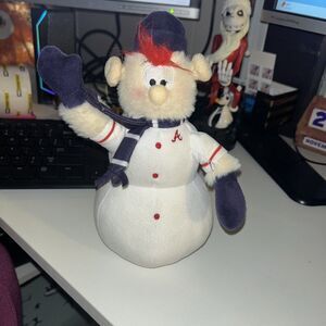 HTF Atlanta Braves Mascot BLOOPER Snowman Plush  2023  Santa 8” collectible